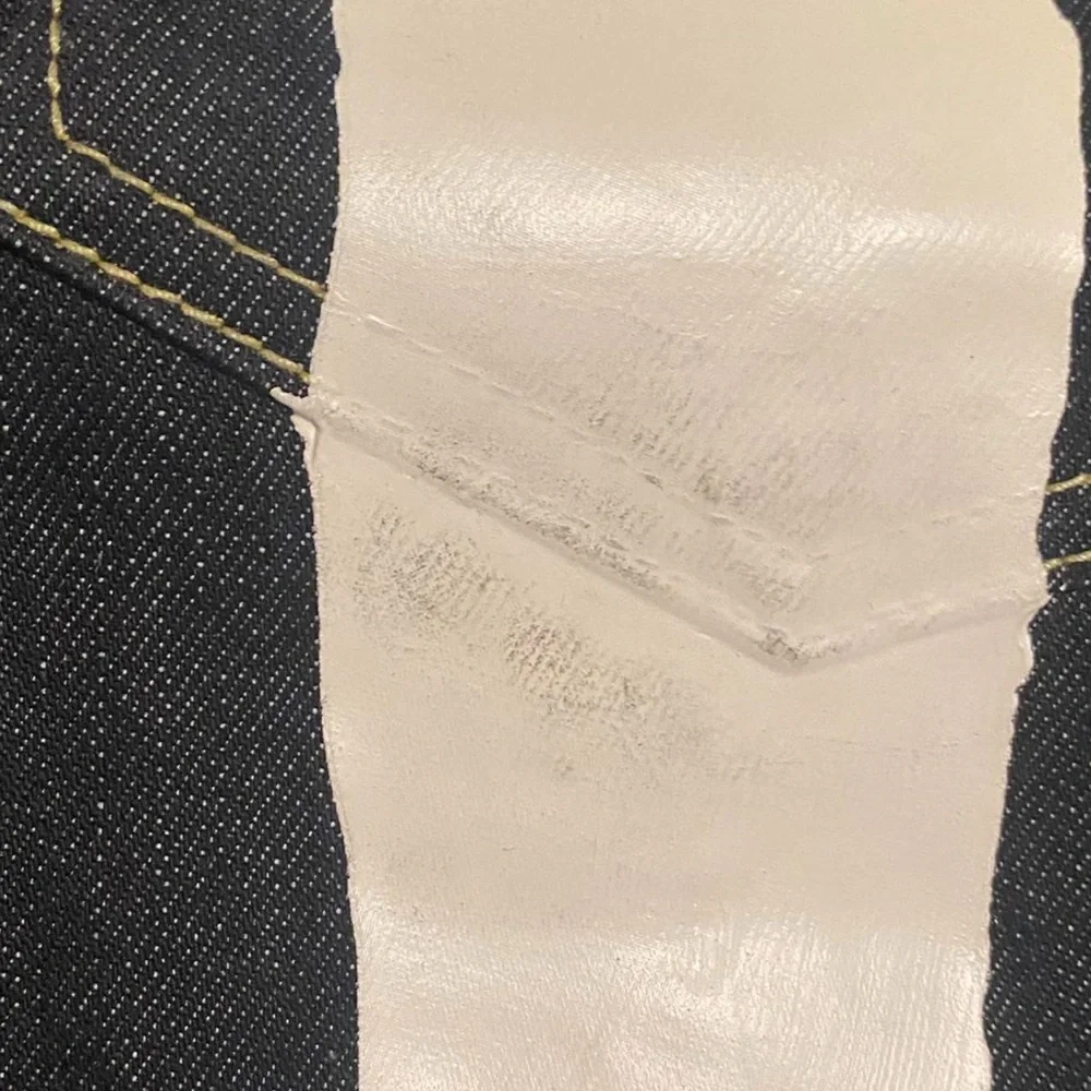 Evisu Jeans - Picture 4 of 7